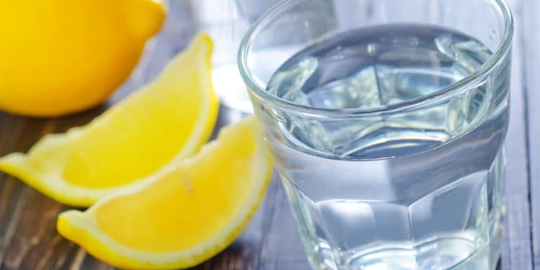 Eau alcalinisante : contrôlez votre pH
