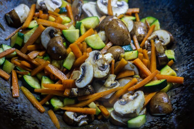 Comment l’alimentation ayurvédique contribue-t-elle à l’équilibre et à la vitalité ?