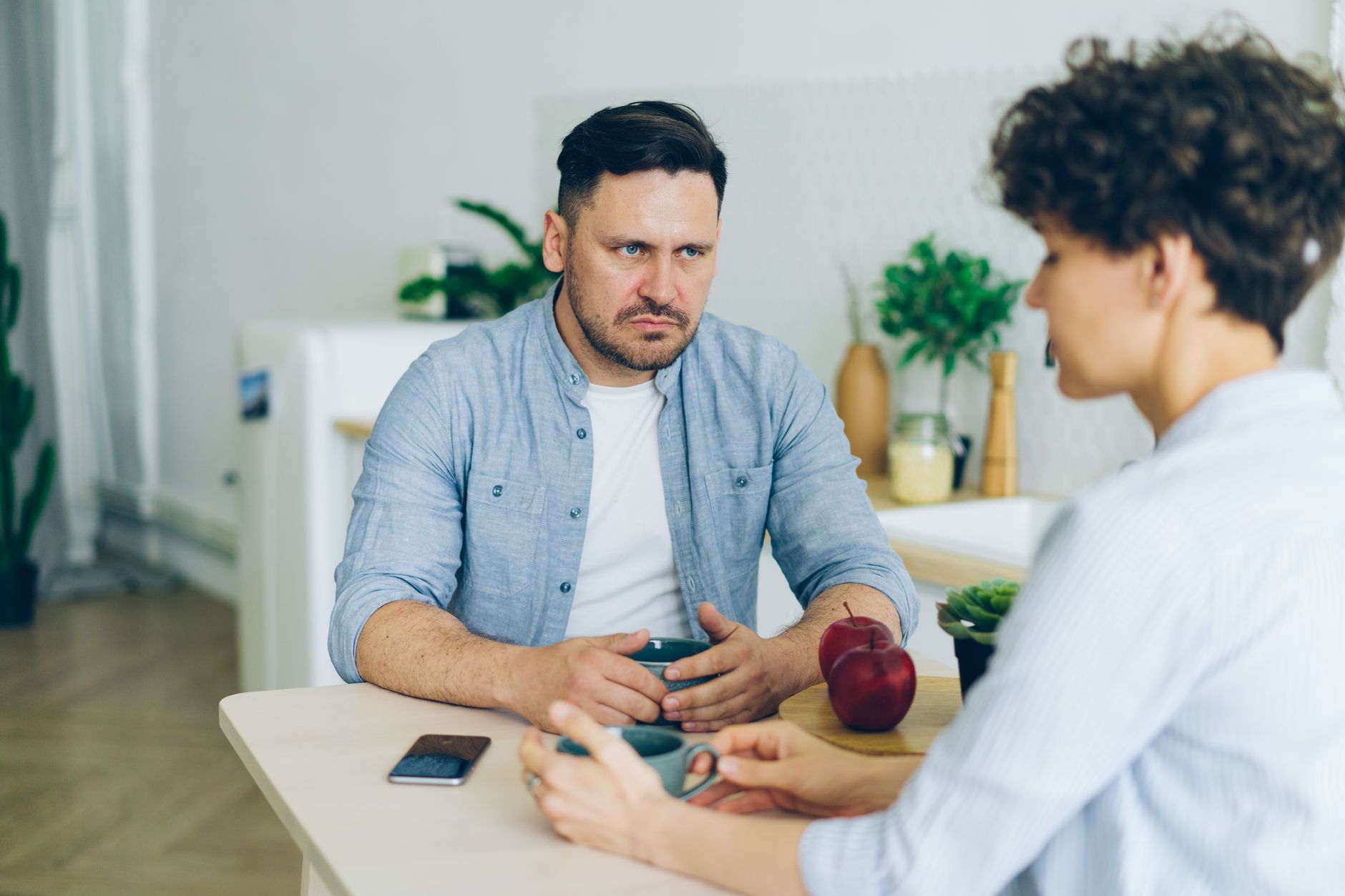 La communication non violente : clé du bien-être relationnel ?